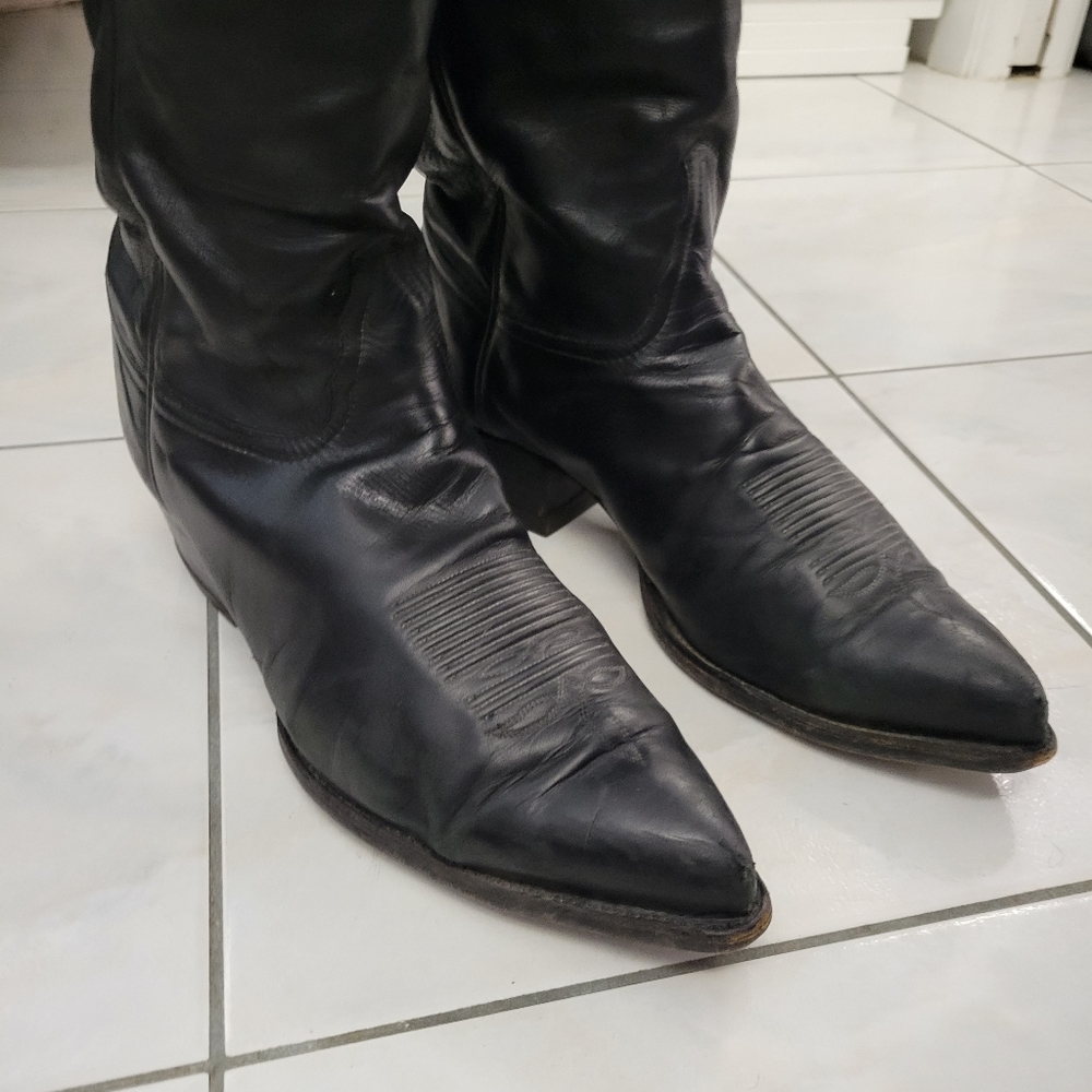 Tony Lama black leather cowboy boots 12